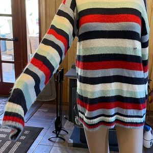 Vintage Basic Editions 90s Sweater